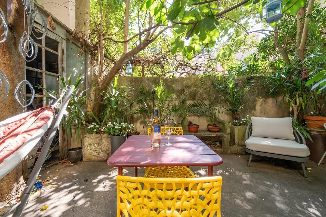Catherine Studios Aix-en-Provence France